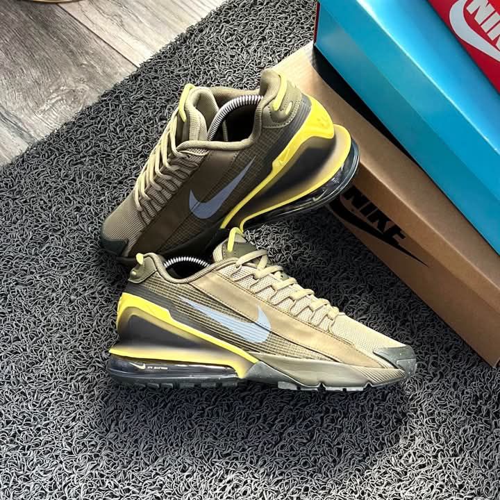 TENIS NIKE CÁMARA