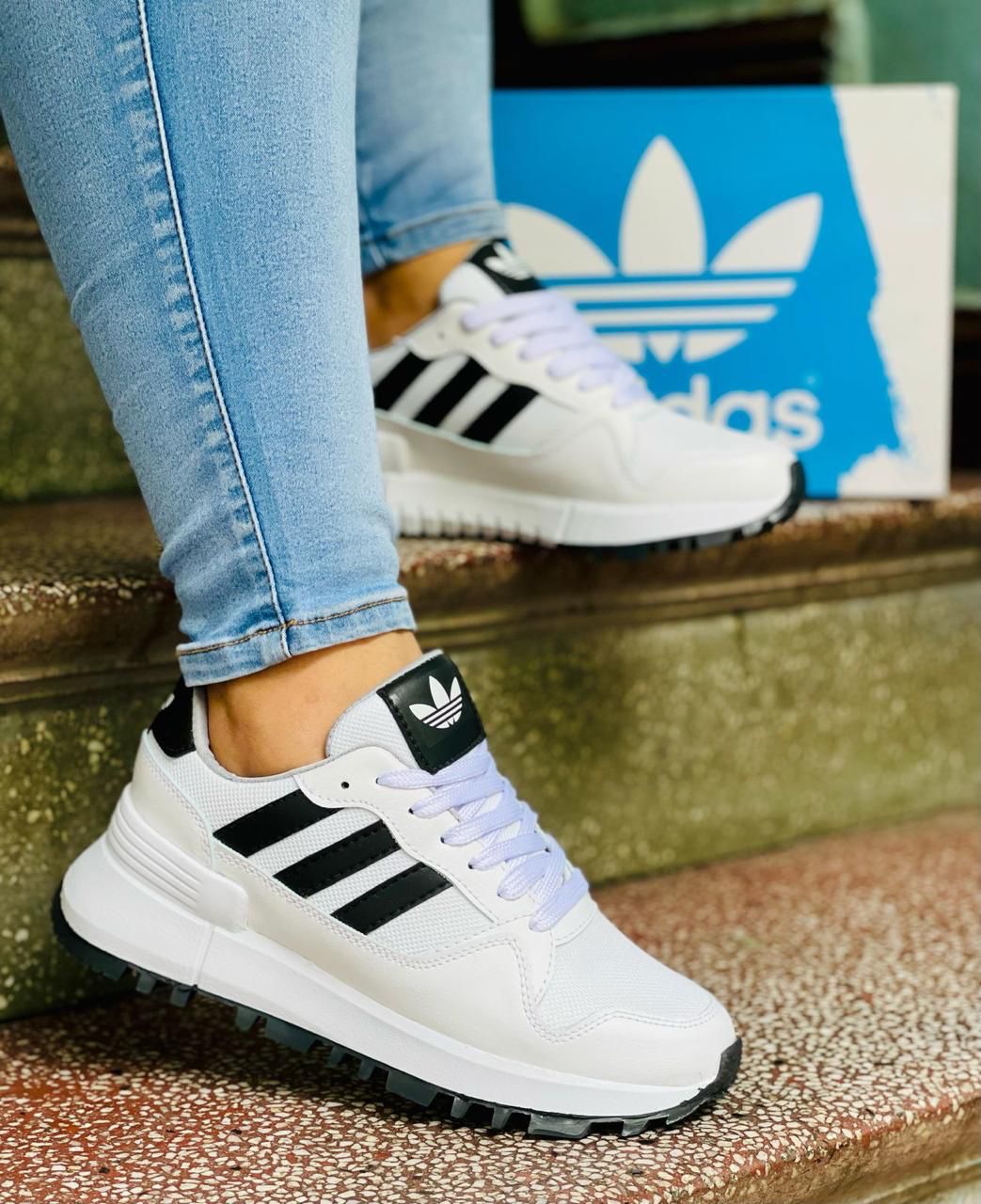 TENIS ADIDAS CHANDAL DAMA