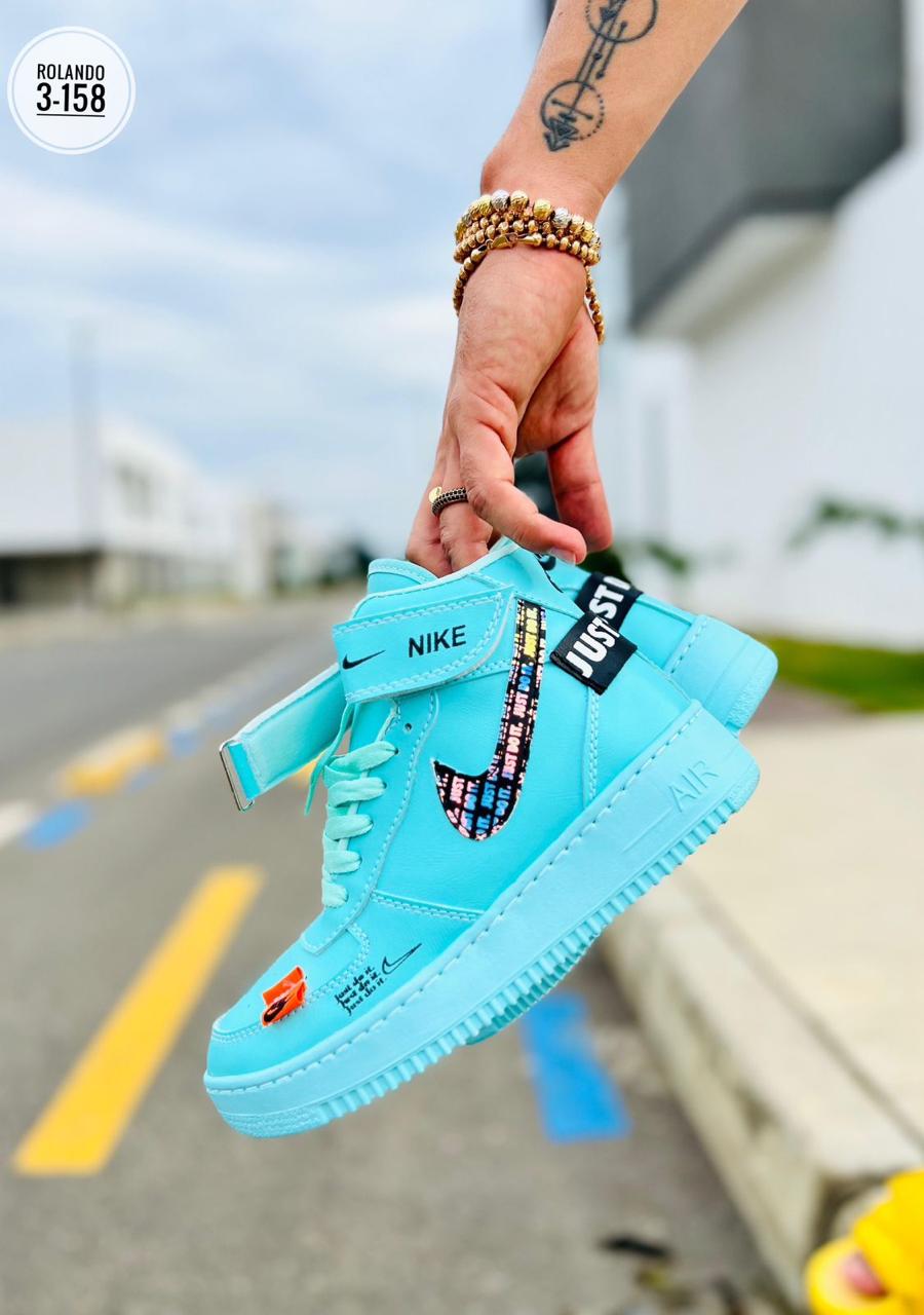 TENIS NIKE JORDAN LEIKER