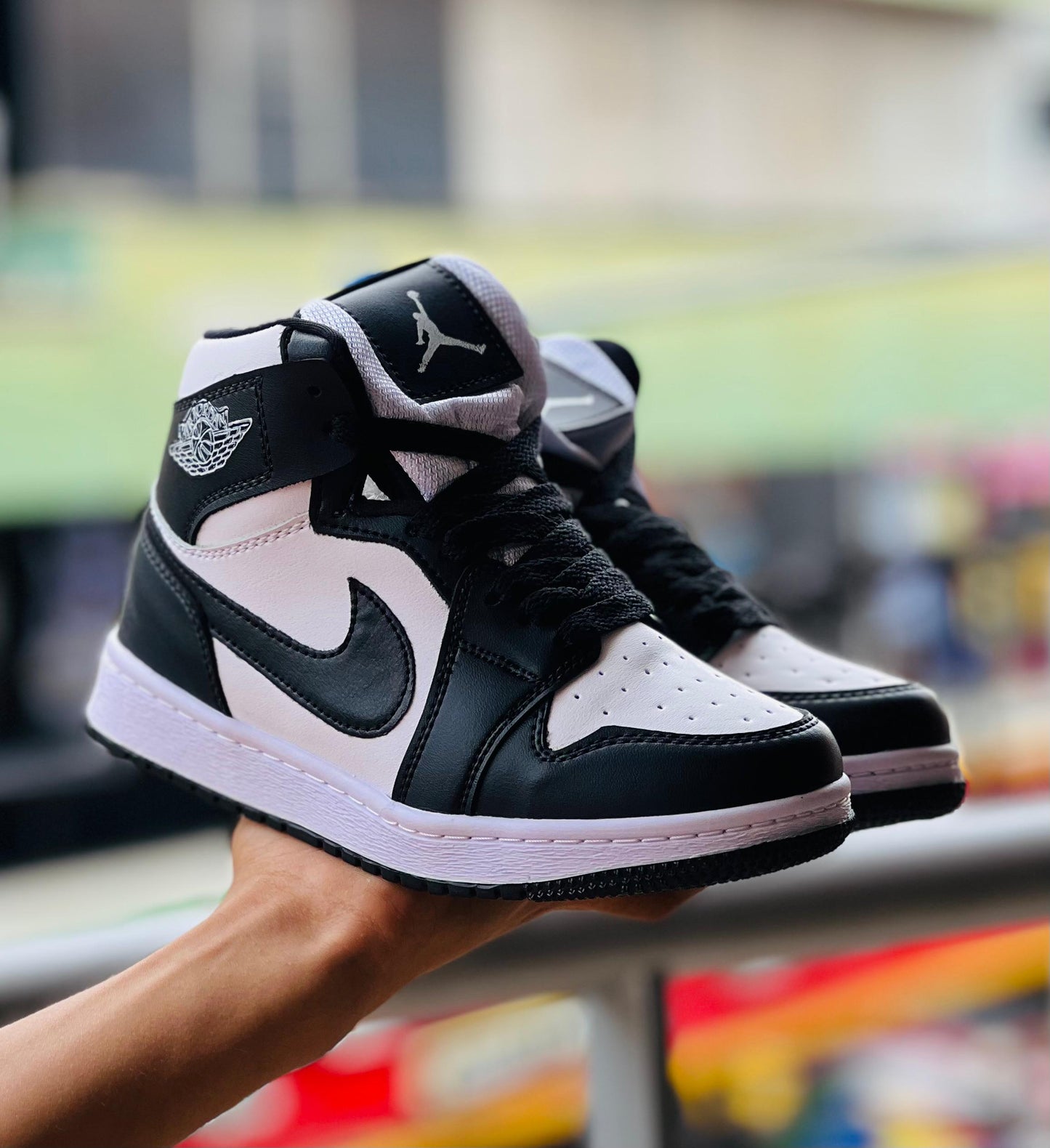 TENIS JORDÁN RETRO 1