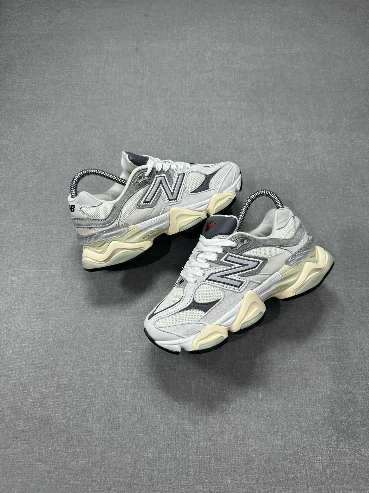 TENIS NB FLA