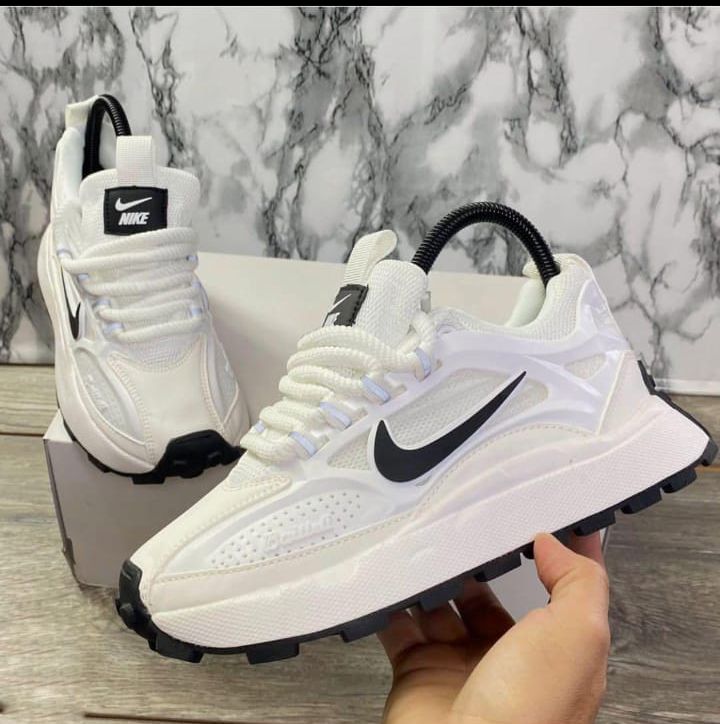 NIKE BAILLELI - PROMOCIÓN
