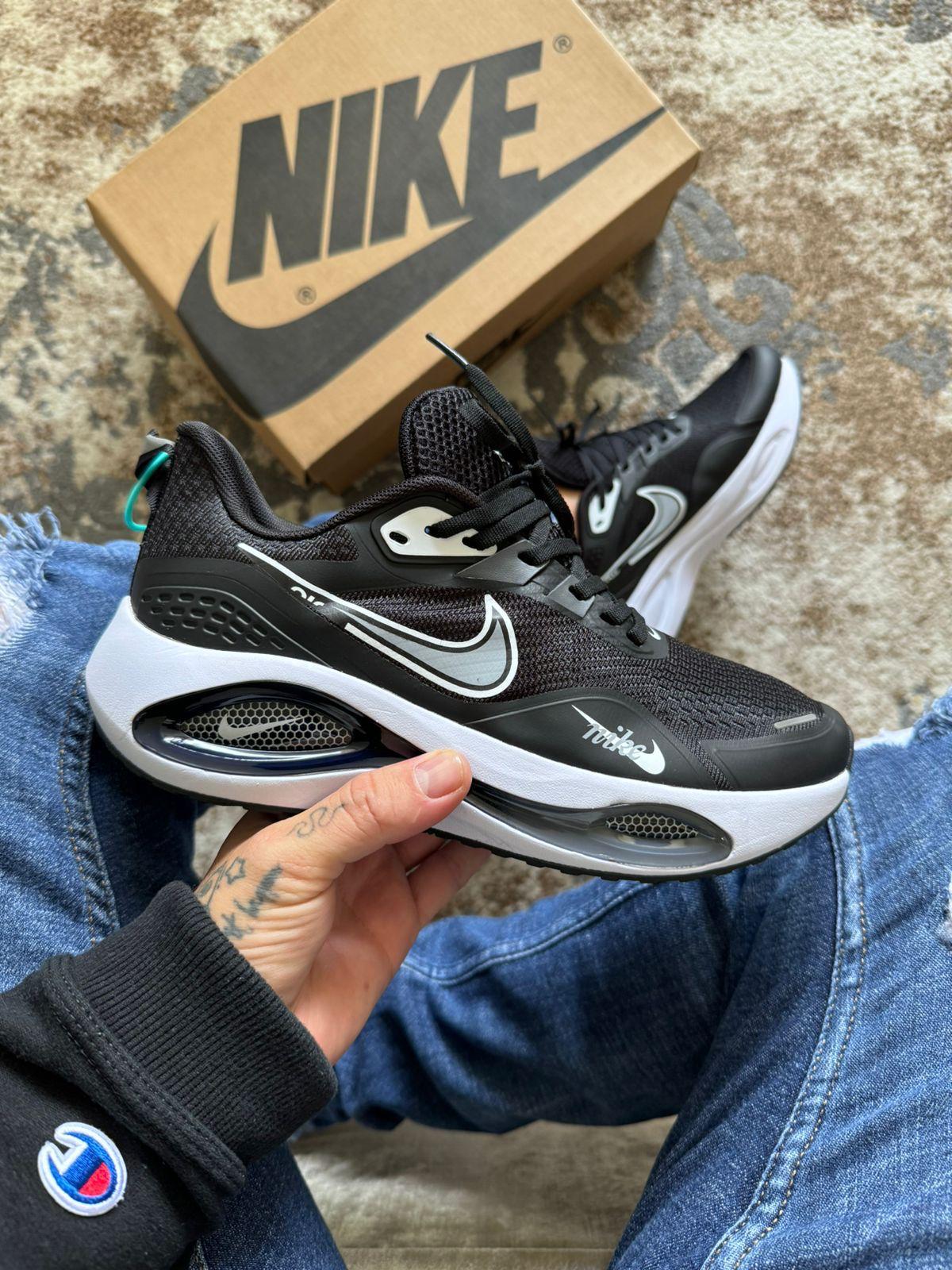 NIKE ZOOM CABALLERO