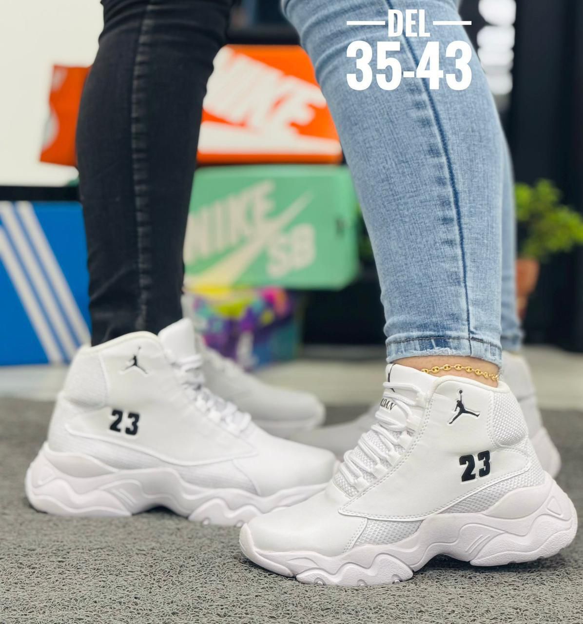 JORDAN RETRO 23