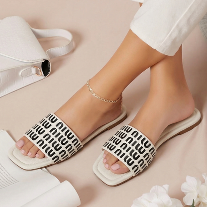 Sandalias Prada y MIU MIU para dama