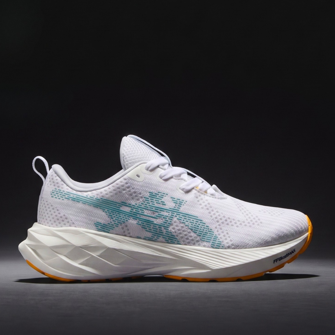 Kv2 Asics Novablast 5