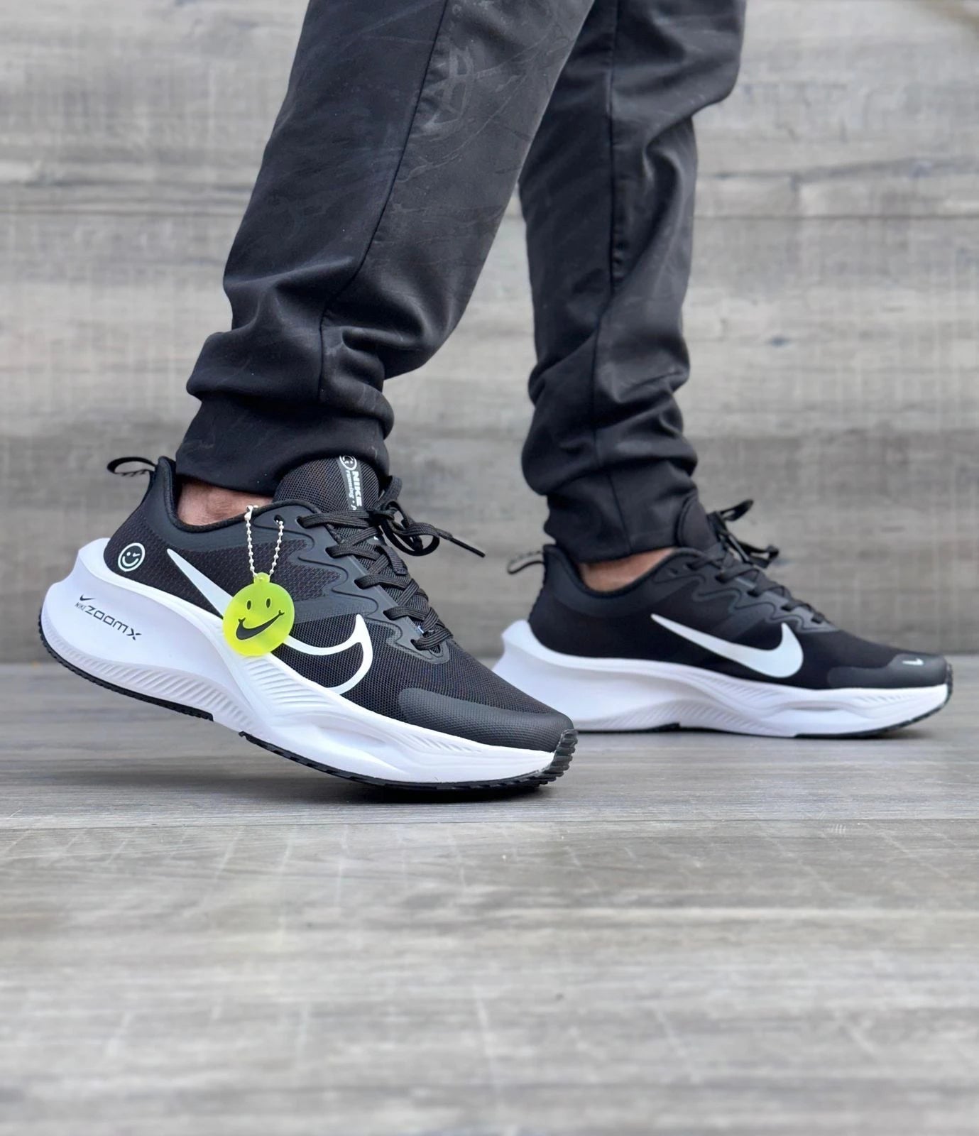 TENIS NIKE ZOOM ID