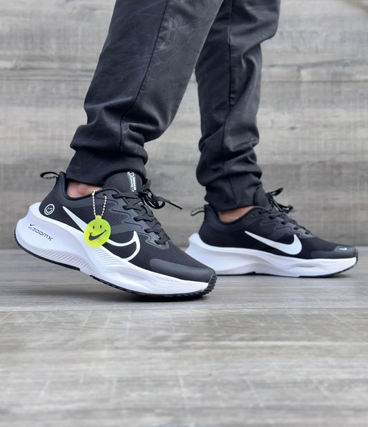 TENIS NIKE ZOOM ID