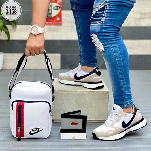 TRIO NIKE WAFFLE