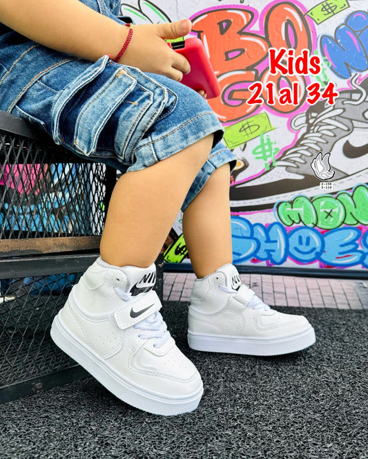 KIDS NIKE