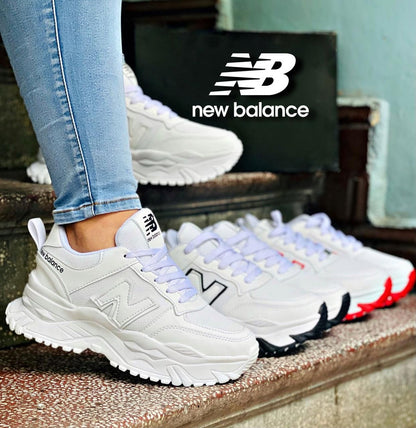TENIS NEW BALANCE DIAMANTE 🦋TRACTOR DAMA