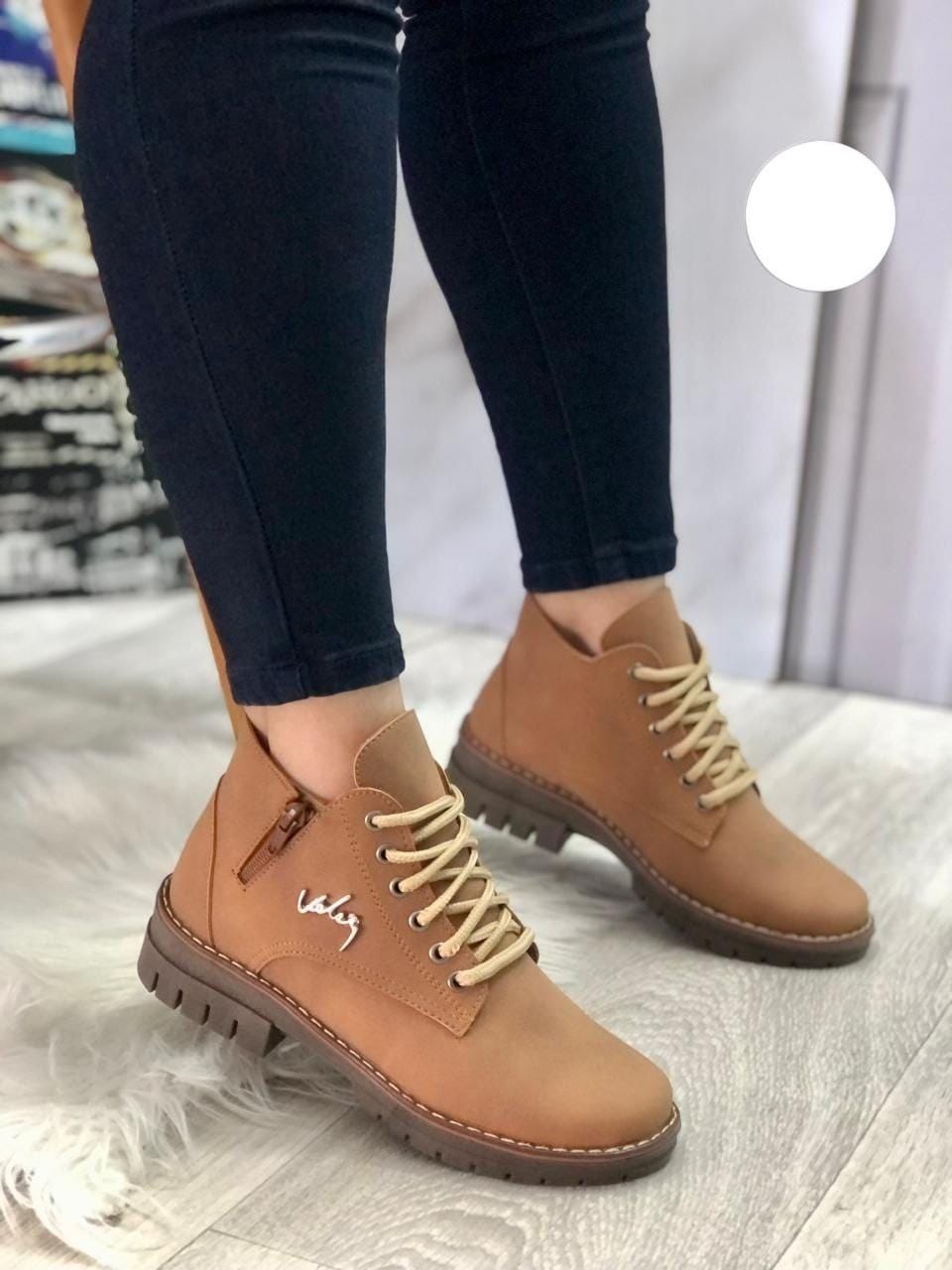 BOTIN VELEZ