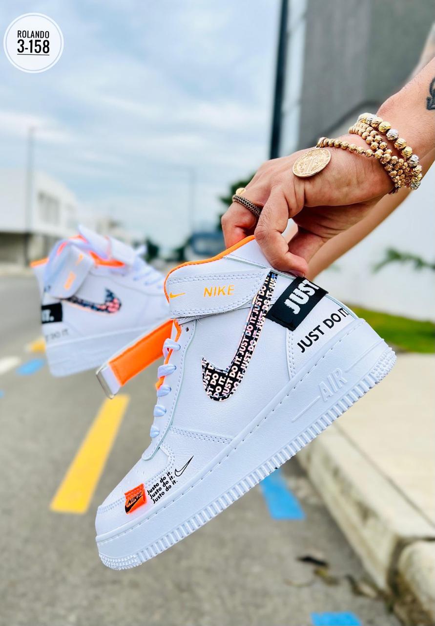 TENIS NIKE JORDAN LEIKER